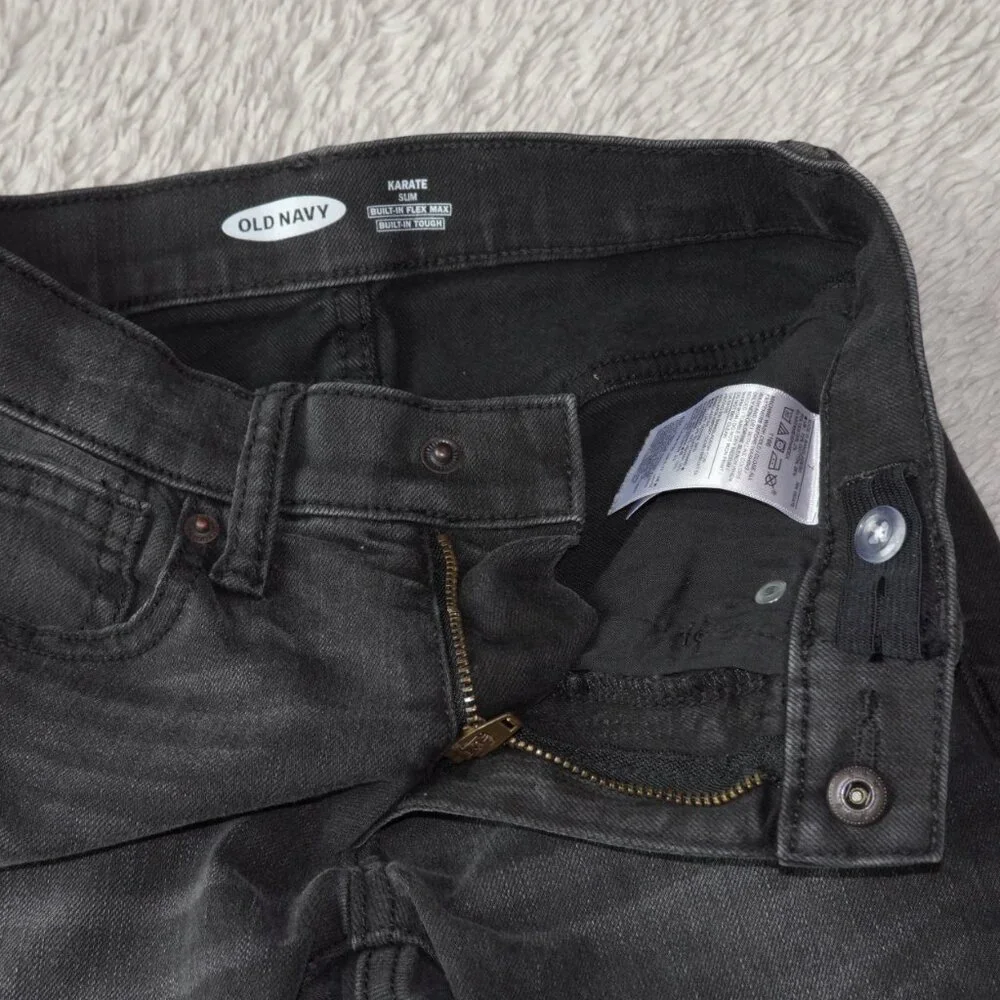Boys Size 7 Old Navy Karate Built-In Flex Max Black Slim Jeans, Like New